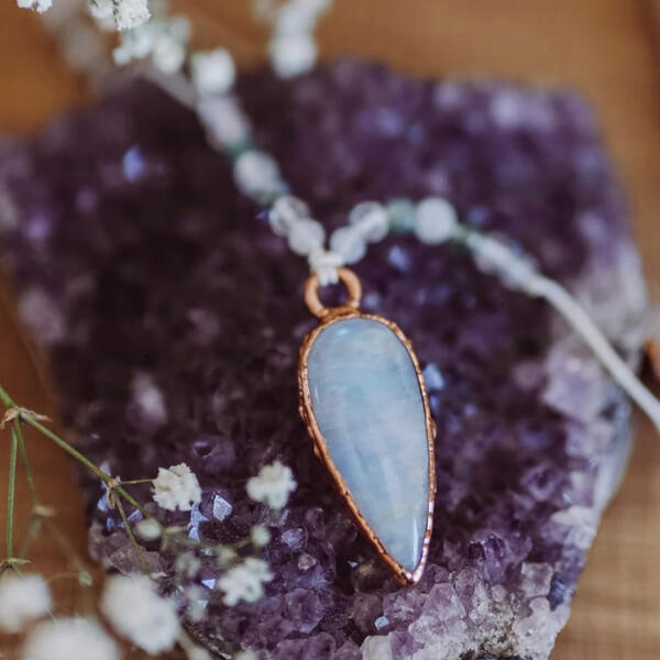Zaria Atelier. Naturalna biżuteria z duszą